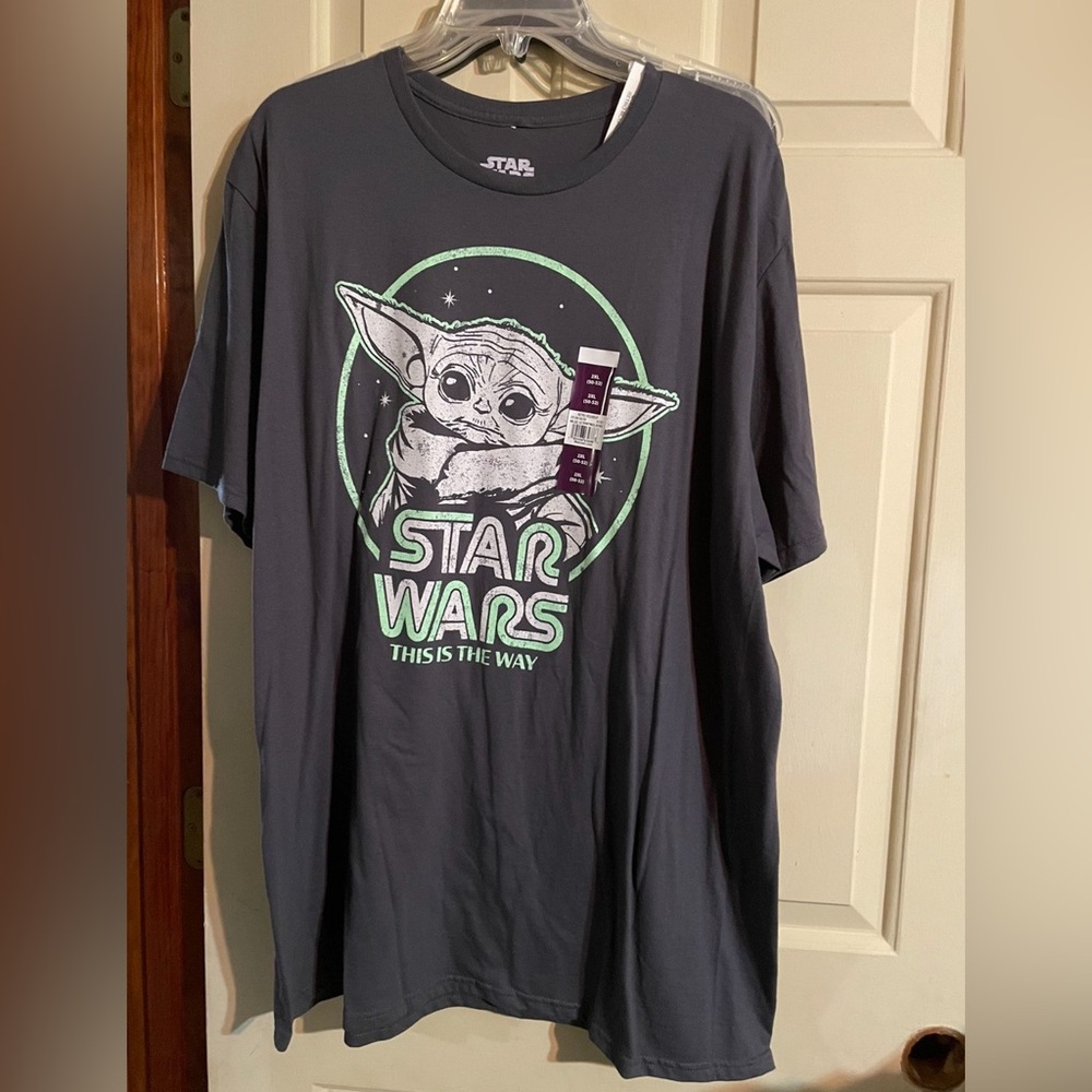 Star Wars Gray Tee with Baby Yoda Design